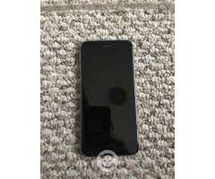 Iphone 6 de 16 GB seminuevo