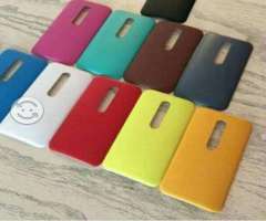Busco: tapa para moto g3
