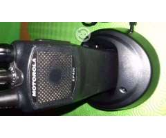 Radio de comunicacion motorola modelo EP450
