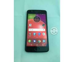 Moto E4 AT&T semi nuevo sin detalles