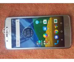 Moto g5 dorado linre 32 gigas