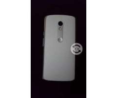 Moto x play de 10