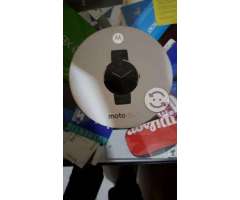 Moto 360 (detalle)