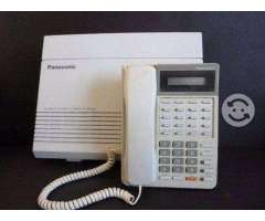 Paquete panasonic KX-TA308 con 4 telefonos