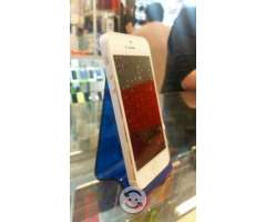 Blanco IPhone 5